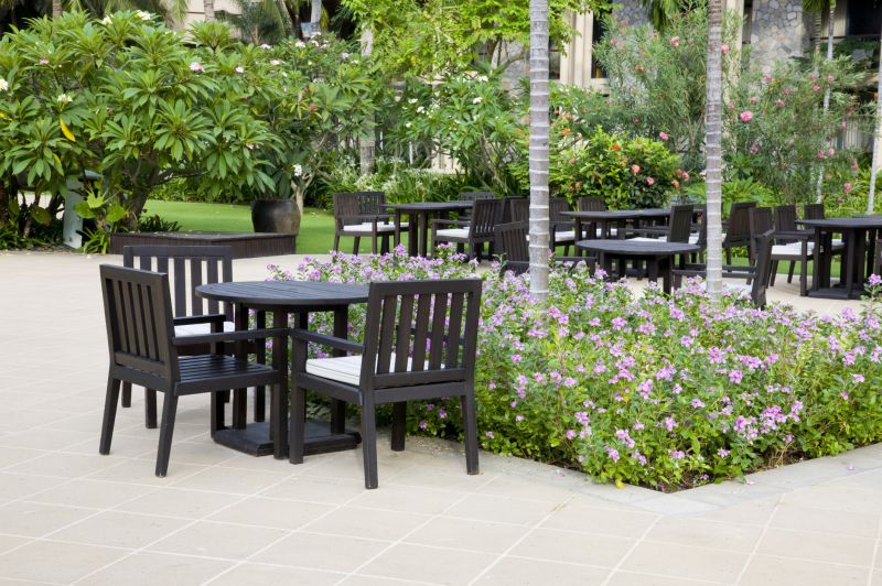 Courtyard Patio Service